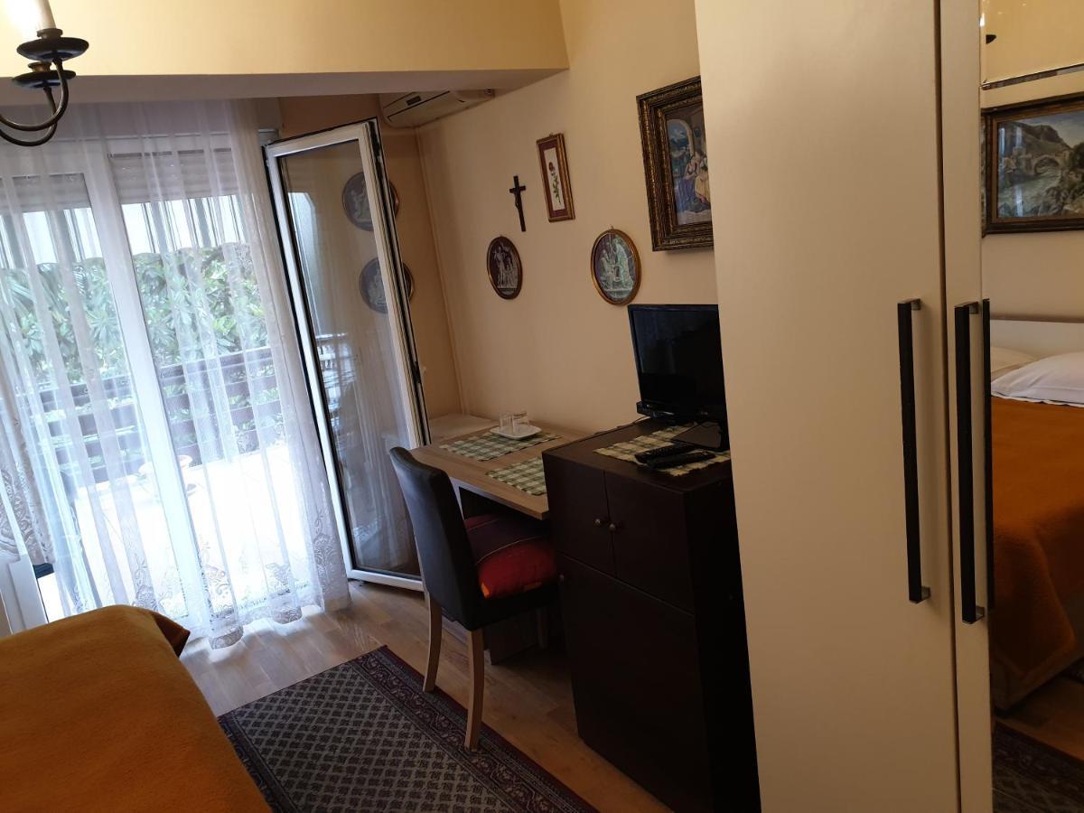 Pansion Pernjak Rijeka Eksteriør billede